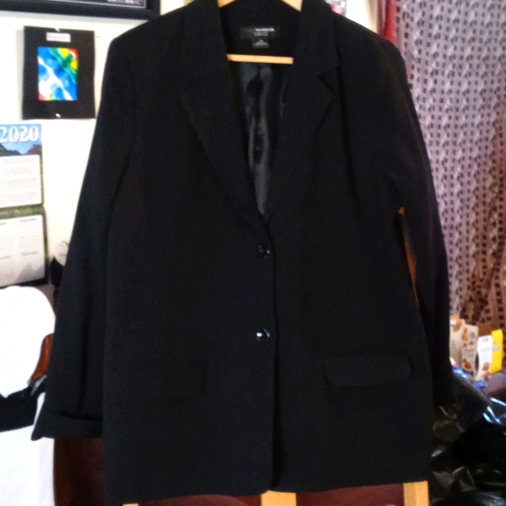 Sag Harbor Black Stretch Blazer